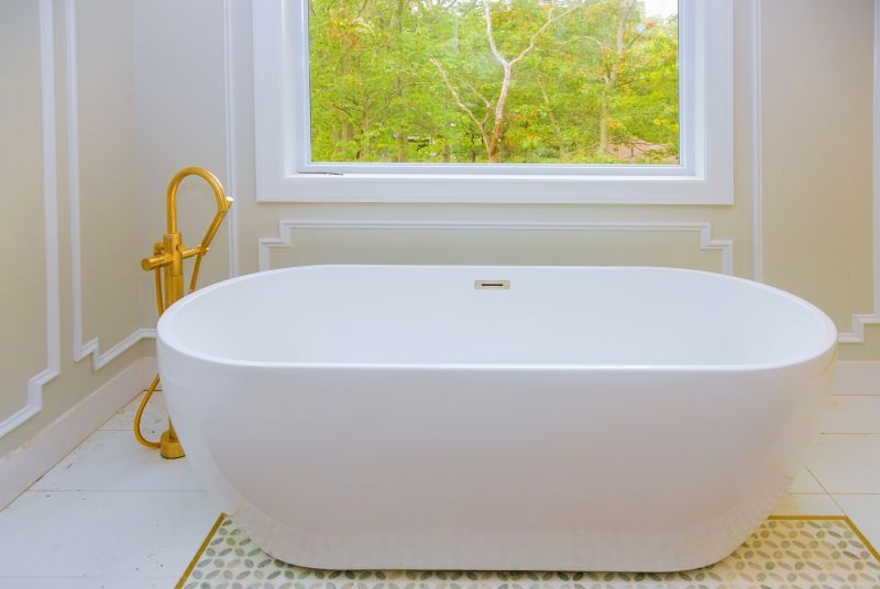 Cost of Bathtub Installation in Trenton, MI
